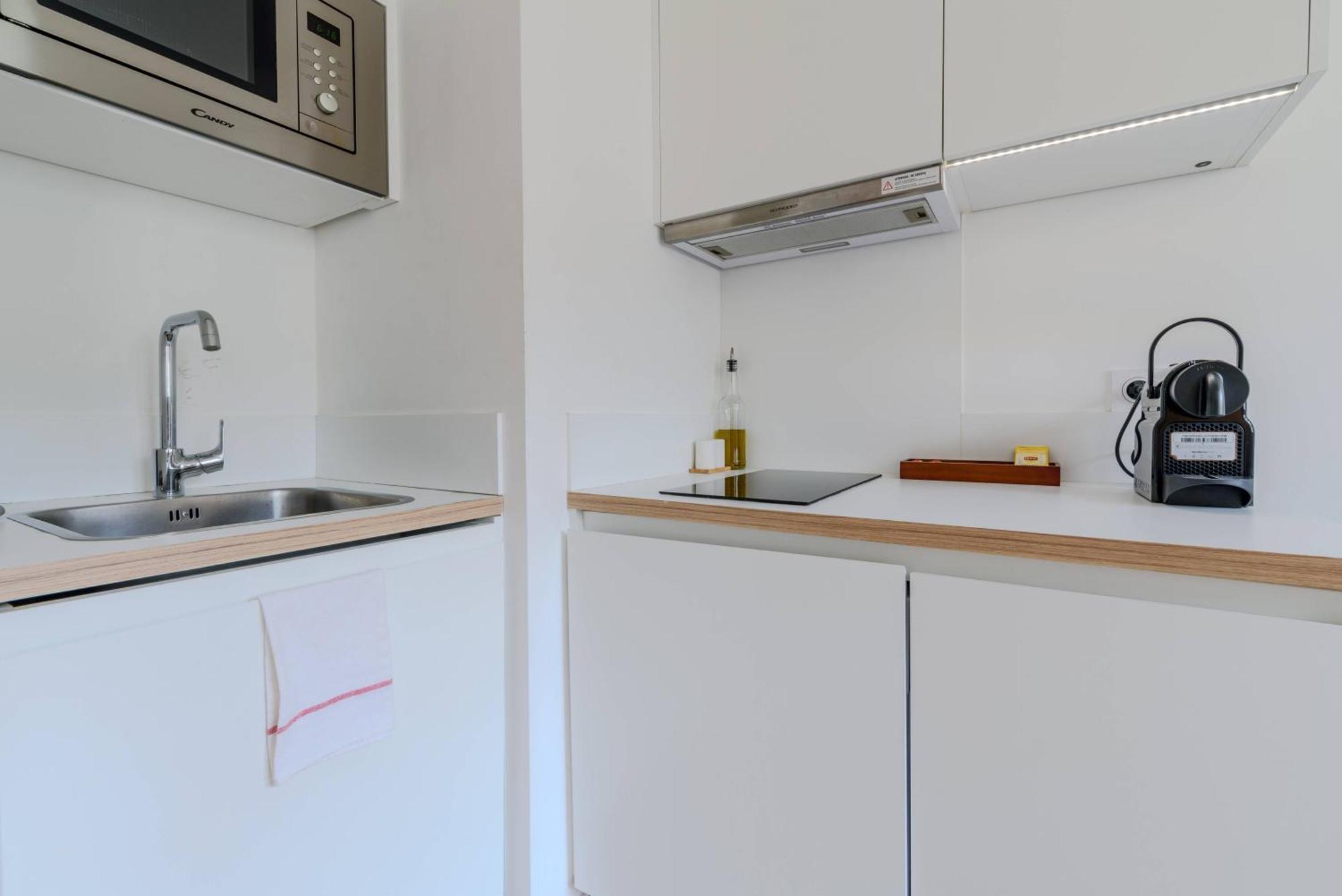 Les Appartements Et Chambres De Montpellier Bagian luar foto