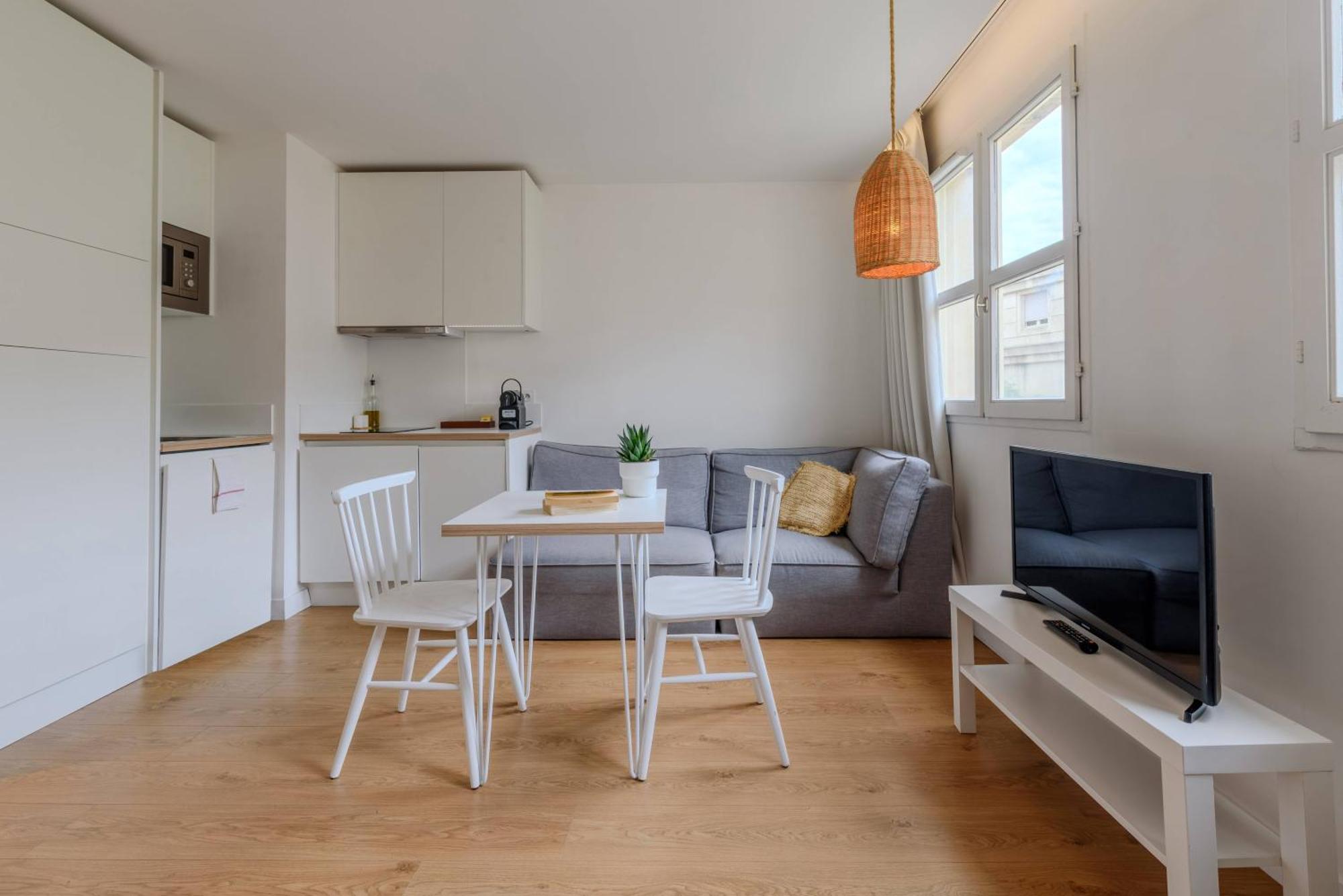 Les Appartements Et Chambres De Montpellier Bagian luar foto